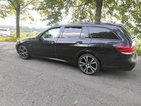 Gebraucht Mercedes E220 170 PS (125 kW) 2017 Schwarz Kombi