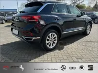 Gebraucht VW T-Roc Style 116 PS (85 kW) 2025 Deep black pearlescent SUV