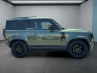 Neu Land Rover Defender 200 PS (147 kW) 2026 Grün SUV
