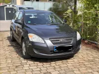 Usado Kia Ceed 109 CV (80 kW) 2008 Gris Utilitario
