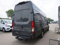 Gebraucht Iveco Daily 175 PS (128 kW) 2024 Grau Van / Kleinbus