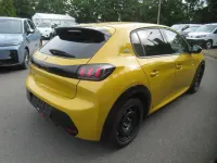 Gebraucht Peugeot e-208 Allure 100 kW (136 PS) 2022 Kleinwagen