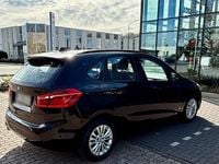 Second-hand BMW 218 140 CP (102 kW) 2020 Argintiu Break