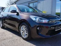 Gebraucht Kia Rio 99 PS (72 kW) 2019 Braun Limousine