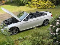 Gebraucht BMW 335 Cabriolet 306 PS (225 kW) 2012 Weiß Cabrio