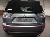Gebraucht Mitsubishi Outlander Intense 170 PS (125 kW) 2008 Grau SUV