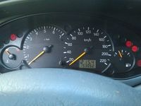 Gebraucht Ford Focus Ambiente 102 PS (75 kW) 2000 Silber metallic Kombi