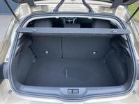 Gebraucht Renault Mégane IV Experience 132 PS (97 kW) 2016 Beige Limousine