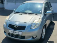 Gebraucht Toyota Yaris 70 PS (51 kW) 2008 Silber Kleinwagen