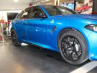 Neu Alfa Romeo Giulia Quadrifoglio 519 PS (381 kW) 2025 Verde montreal Limousine