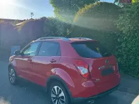 Gebraucht SsangYong Korando 150 PS (110 kW) 2015 Rot SUV
