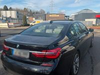 Gebraucht BMW 730 M Sport 265 PS (194 kW) 2017 Blau Limousine