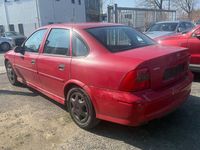 Gebraucht Opel Vectra 101 PS (74 kW) 2000 Rot Limousine