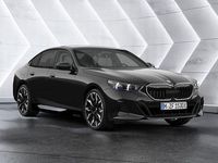 Neu BMW 550e 489 PS (359 kW) 2026 Schwarz Limousine