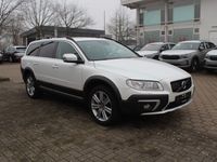 Gebraucht Volvo XC70 Summum 220 PS (161 kW) 2015 Weiß SUV