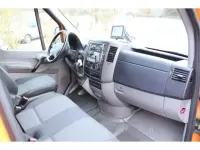 Gebraucht Mercedes Sprinter 163 PS (119 kW) 2010 Tieforange Van