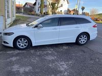 Gebraucht Ford Mondeo Titanium 120 PS (88 kW) 2017 Weiß Kombi
