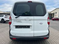 Gebraucht Ford Transit Trend 101 PS (74 kW) 2016 Weiß Van / Kleinbus