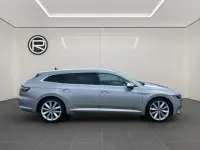 Gebraucht VW Arteon Elegance 150 PS (110 kW) 2020 Pyritsilber metallic (metallic) Kombi