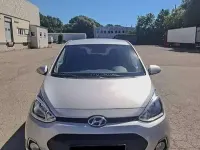 Gebraucht Hyundai i10 Classic 67 PS (49 kW) 2016 Grau Kleinwagen
