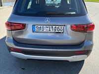 Gebraucht Mercedes GLB200 150 PS (110 kW) 2021 Grau SUV