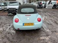 Gebraucht VW New Beetle Cabriolet 102 PS (75 kW) 2004 Blau Cabrio