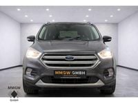 Gebraucht Ford Kuga Titanium 150 PS (110 kW) 2017 Grau SUV