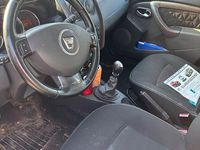 Gebraucht Dacia Duster Lauréate 109 PS (80 kW) 2015 Grau SUV