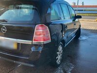 Second-hand Opel Zafira 120 CP (88 kW) 2007 Negru Monovolum