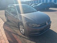 Gebraucht VW Polo Join 95 PS (69 kW) 2019 Grau Kleinwagen