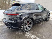 Gebraucht Porsche Macan S 381 PS (280 kW) 2022 Tiefschwarz metallic SUV