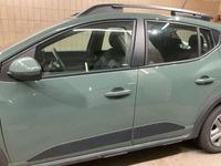 Gebraucht Dacia Sandero Expression 101 PS (74 kW) 2024 Grau Limousine