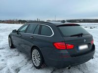 Gebraucht BMW 535 Luxury Line 313 PS (230 kW) 2011 Grau Kombi