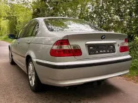 Używany BMW 320 170 KM (125 kW) 2003 Srebrny Sedan/Limuzyna