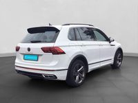 Gebraucht VW Tiguan R-line 150 PS (110 kW) 2023 Weiß SUV