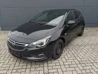 Używany Opel Astra Dynamic 136 KM (100 kW) 2018 Czarny Sedan/Limuzyna