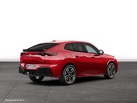 Gebraucht BMW X2 Luxury Line 150 PS (110 kW) 2025 Fire red metallic SUV