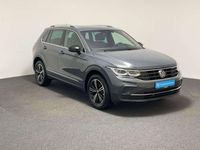 Gebraucht VW Tiguan Move 150 PS (110 kW) 2024 Delfingrau metallic SUV