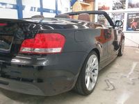 Gebraucht BMW 123 Cabriolet M Sport 204 PS (150 kW) 2011 Schwarz Cabrio