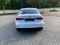 gebraucht Audi A3 1.6 TDI Limousine (clean diesel) Ambiente