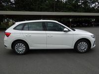 Neu Skoda Scala Essence 116 PS (85 kW) 2025 Candyweiß Kleinwagen