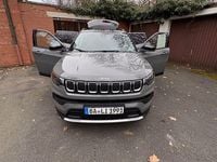 Gebraucht Jeep Compass Limited 150 PS (110 kW) 2022 Grau SUV