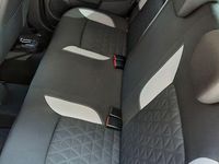 Gebraucht Dacia Sandero Prestige 90 PS (66 kW) 2013 Rot Limousine