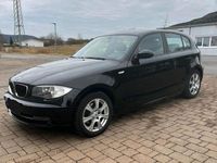 Gebraucht BMW 116 122 PS (89 kW) 2009 Schwarz Kleinwagen