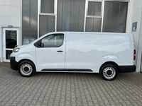 Gebraucht Peugeot Expert 144 PS (105 kW) 2024 Kaolin weiß Van