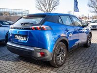 Gebraucht Peugeot e-2008 Active 100 kW (136 PS) 2021 Blau SUV