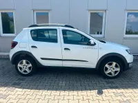 Gebraucht Dacia Sandero Stepway 90 PS (66 kW) 2014 Weiß Limousine