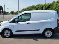 Gebraucht Ford Transit Trend 101 PS (74 kW) 2022 Weiß Van / Kleinbus