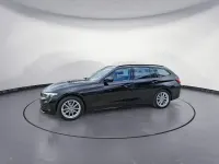 Gebraucht BMW 320 Sport Line 184 PS (135 kW) 2023 Schwarz uni Kombi