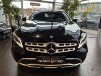 gebraucht Mercedes 220 4Matic LED RFK NAVI ALU